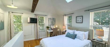 1 habitación, tabla de planchar con plancha, wifi gratis y ropa de cama