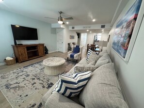 スマートテレビ