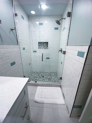Hair dryer, towels