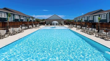 Opvarmet pool