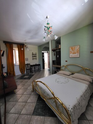 1 bedroom, WiFi, bed sheets - Amodio Apartments - Studio (Torchiati)