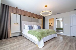 5 bedrooms, desk, iron/ironing board, WiFi