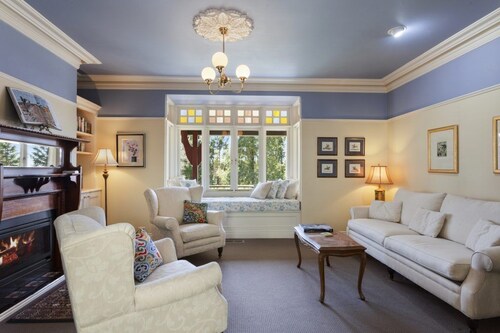 Bethany Manor