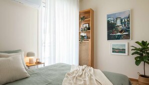 3 Schlafzimmer, Schreibtisch, Bügeleisen/Bügelbrett, WLAN