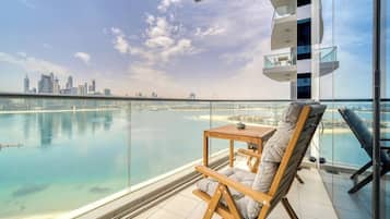 Luxury Apartment, 1 Bedroom, Beach View | Pemandangan balkoni
