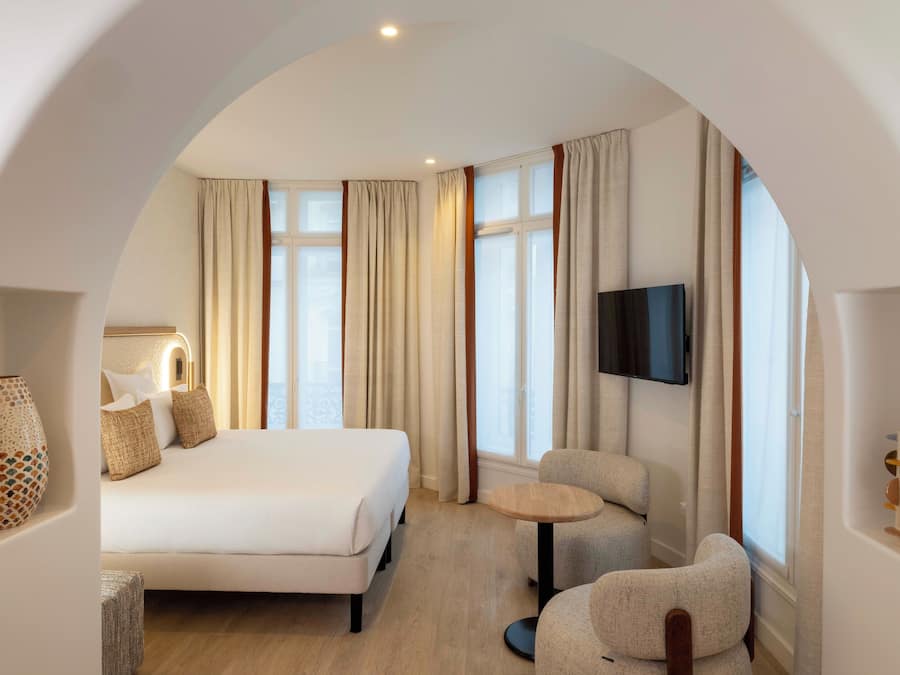 Chambres insonorisées, draps fournis