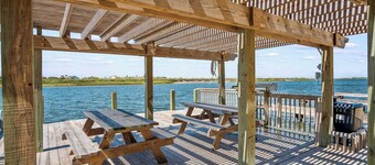 Peaceful Waterfront Condo~Private Patio~Fish Pier