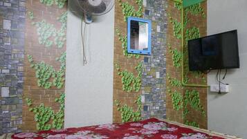 Villa | 1 bedroom, hypo-allergenic bedding, desk, free WiFi