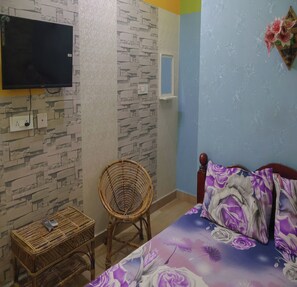 Standard Room | Hypo-allergenic bedding, desk, free WiFi - Saikani Beach Resort and EcoStay (Puducherry)