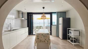 HEMIRION POOL VILLA_DELUXE | 1 bedroom, premium bedding, down comforters, pillowtop beds