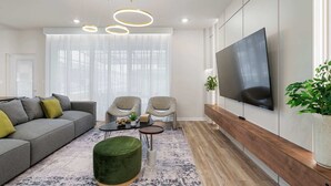 Maison | 5 chambres, bureau, Internet