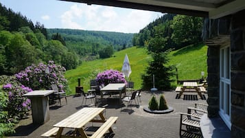 Klassiek huis, meerdere slaapkamers | Balkon