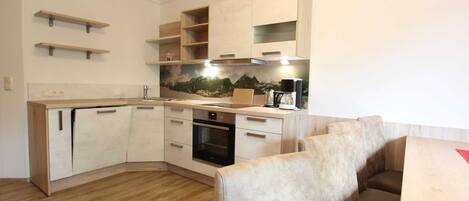 Classic-Apartment, 3 Schlafzimmer | Speisen