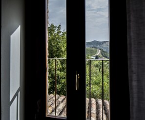 Apartamento clássico, 2 quartos | Vista da propriedade