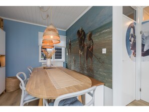 Classic House, 3 Bedrooms | Dining