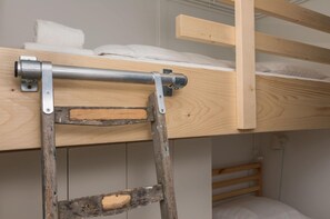Comfort huis, 2 slaapkamers | 5 slaapkamers, individueel gemeubileerd, beddengoed