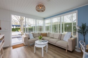 Classic House, 3 Bedrooms | Living room - Holiday Home Close to the Center Near Dunes (Zoutelande)