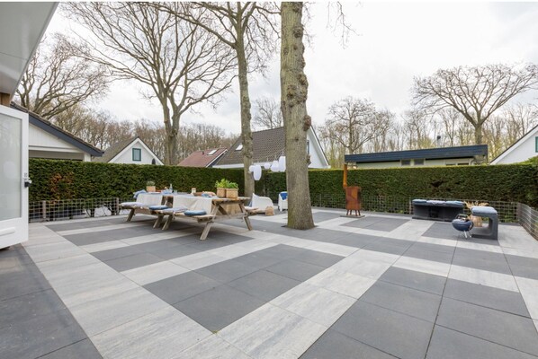 Maison Classique, 3 chambres | Balcon