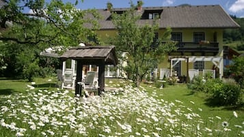 Comfort Apartment, 2 Bedrooms | Garden