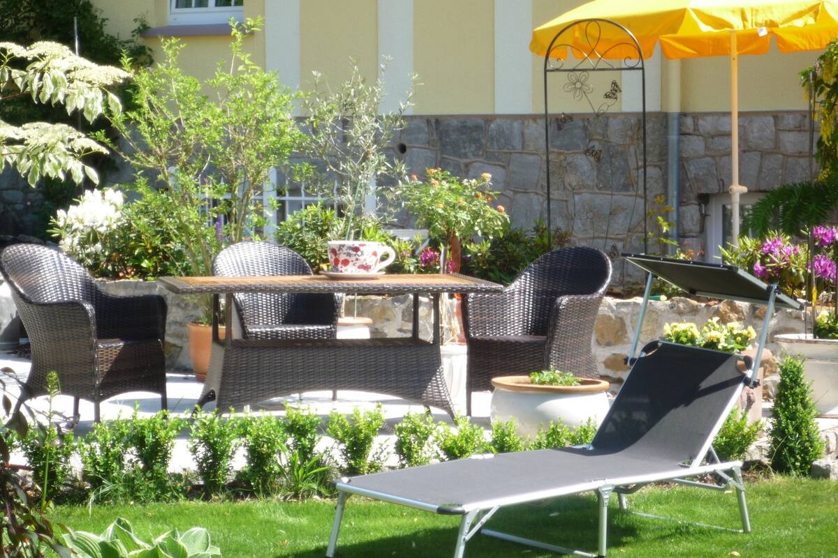 Comfort Apartment, 2 Bedrooms | Tempat makan luar