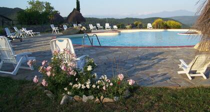 Lovely Farmhouse in Monticiano With Garden