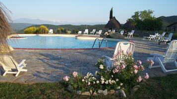 Innenpool, Außenpool