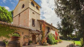 Classic House, 2 Bedrooms | Exterior