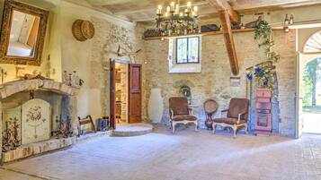 Comfort House, 2 Bedrooms | Interior
