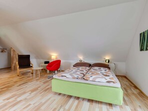 2 bedrooms, individually furnished, bed sheets - Pleasant Holiday Home in Zierow Near Sea (Zierow)