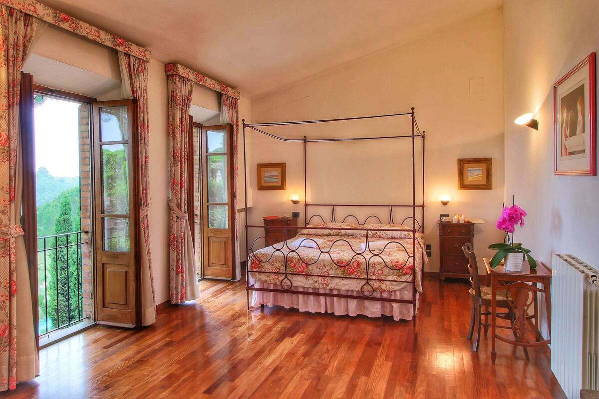 Maison Deluxe, 4 chambres | 10 chambres, ameublement unique, literie fournie