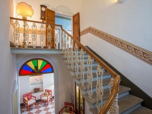 Villa Classique, 5 chambres | DĂ©tail de lâintĂ©rieur