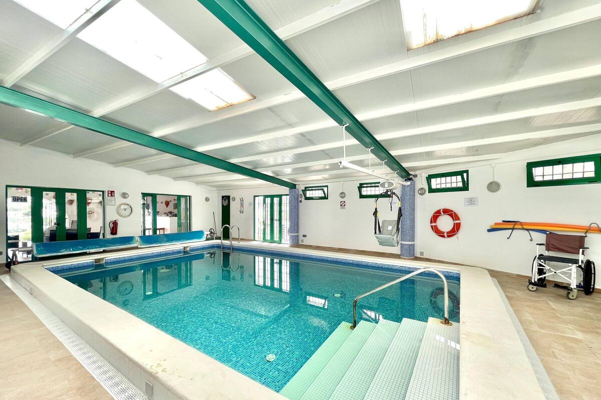 Indendørs pool, udendørs pool