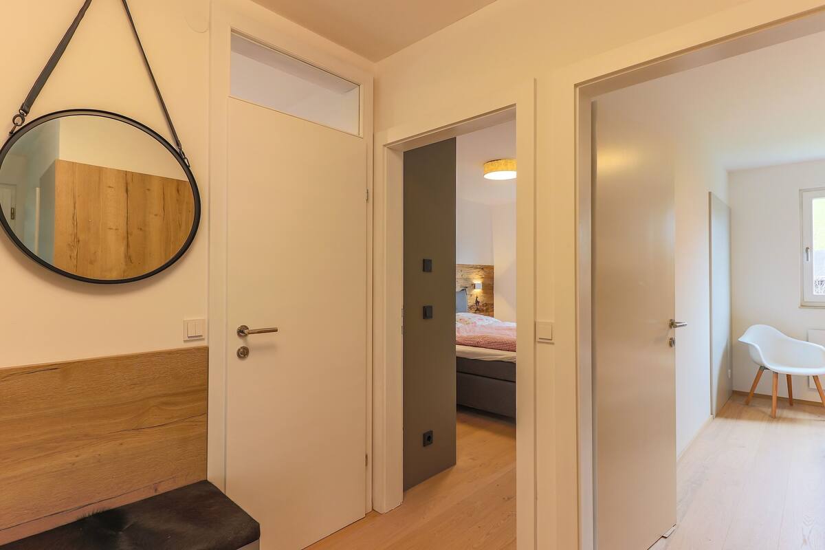 8 sovrum, unika möbler och sängkläder