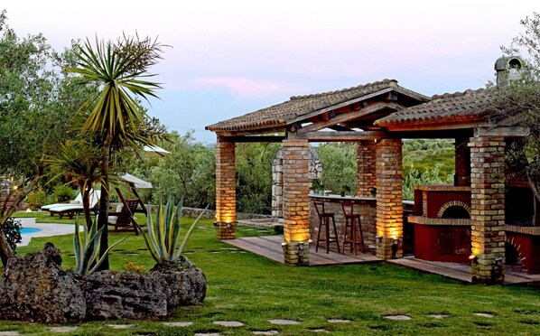 Garden - Scenic Villa in Paleokastrites With Sauna (Corfu)