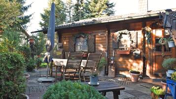 Classic House, 2 Bedrooms | Balcony