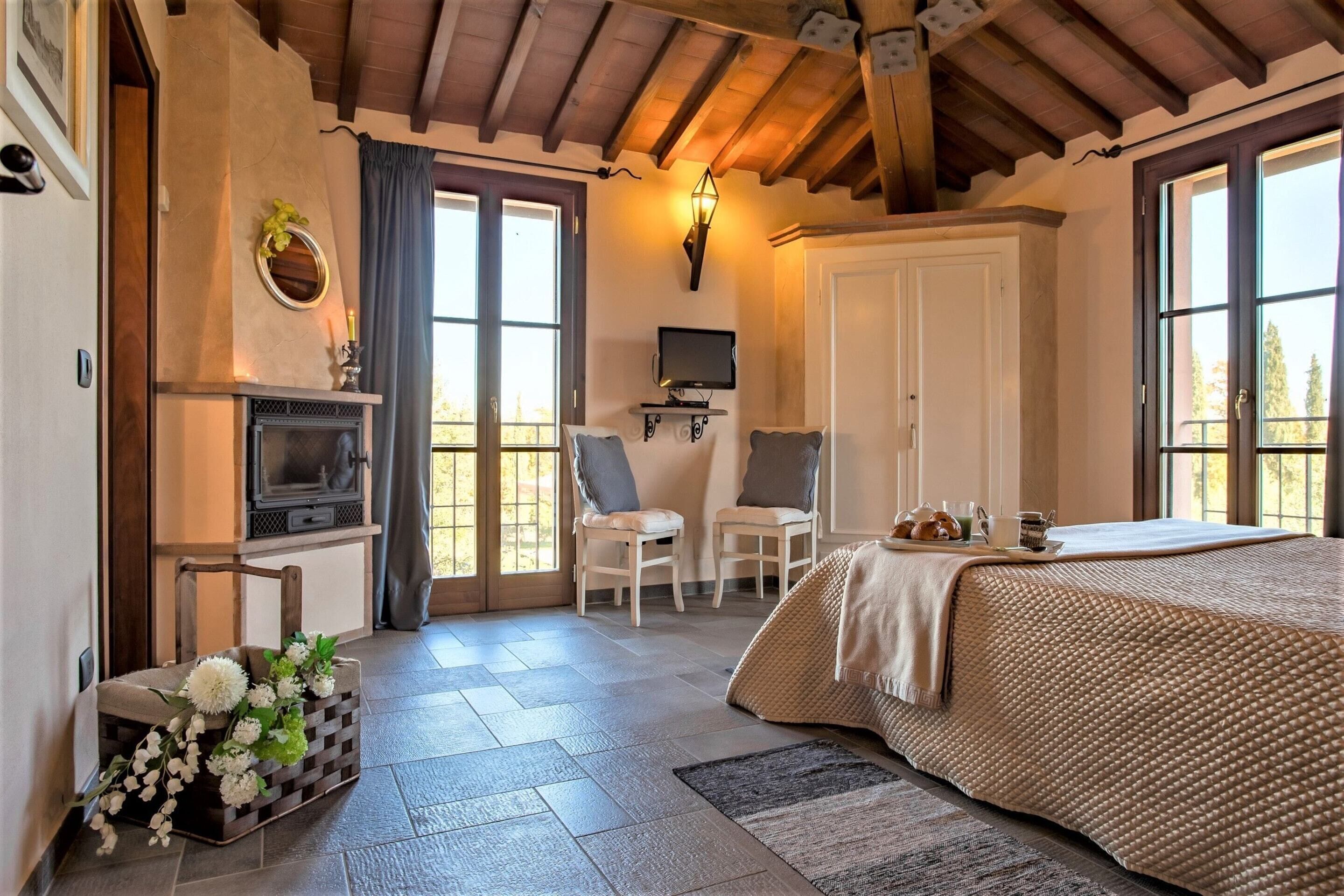 Villa Confort, 4 habitaciones | 12 habitaciones, muebles diferentes y tabla de planchar con plancha 