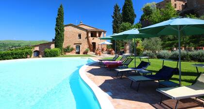 Attractive Farmhouse in Montalcino With Terrace