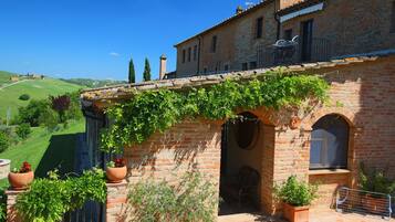 Classic House, 2 Bedrooms | Exterior