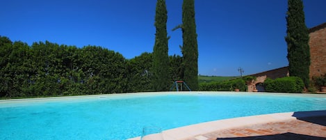 Comfort House, 2 Bedrooms | Pool | Indoor pool, outdoor pool
