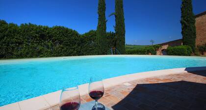 Attractive Farmhouse in Montalcino With Terrace