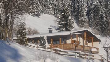 Classic Chalet, 2 Bedrooms | Exterior