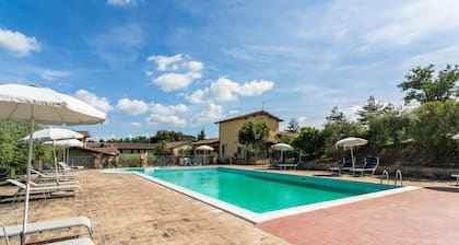 Farmhouse in Perugia With Swimming Pool