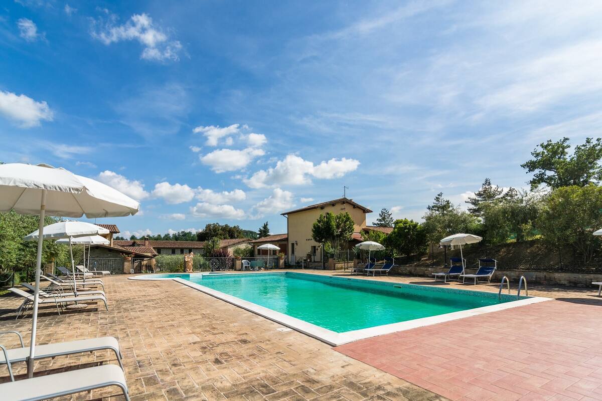 Hus Comfort - 2 sovrum | Pool | Utomhuspool