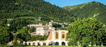 Farmhouse in Perugia With Swimming Pool