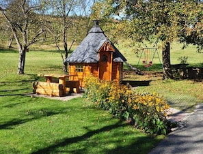 Garden - Cozy Apartment in Sonnen Bavaria Near Forest (Sonnen)