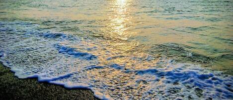 Comfort Apartment, 2 Bedrooms | Water view