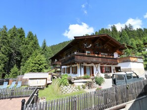 Exterior - Apartment in Hochfugen With a Terrace (Fuegenberg)