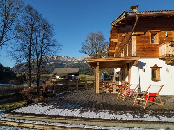 Alpehytte – classic, 4 soverom | Balkong