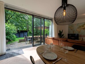 Dining - Tranquil Holiday Home in the Middle of Nature (Zelhem)