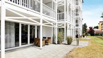 Elite Apartment, 1 Bedroom | Exterior